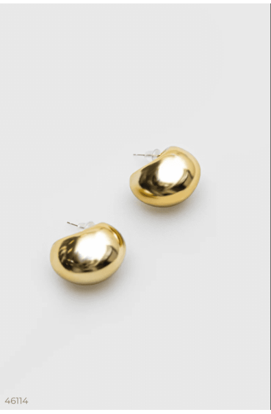 Golden drop earrings