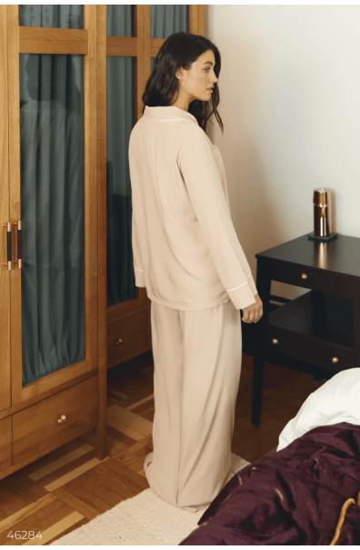 Beige cotton pajamas